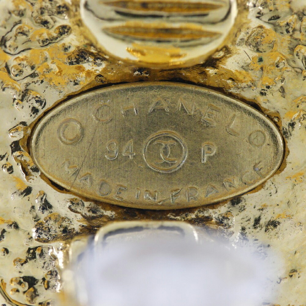 CHANEL Authentic Gold Earrings - Picture 8 of 9